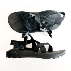 New Men’s Black Chaco’s Z1 Adjustable Sandals 11 Wide, Unworn